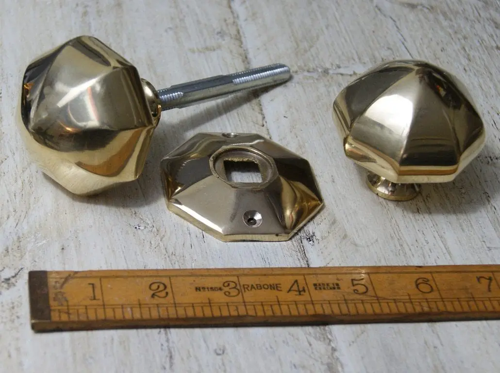 Octagonal Door Knob – Solid Brass (65mm / 2.5″)