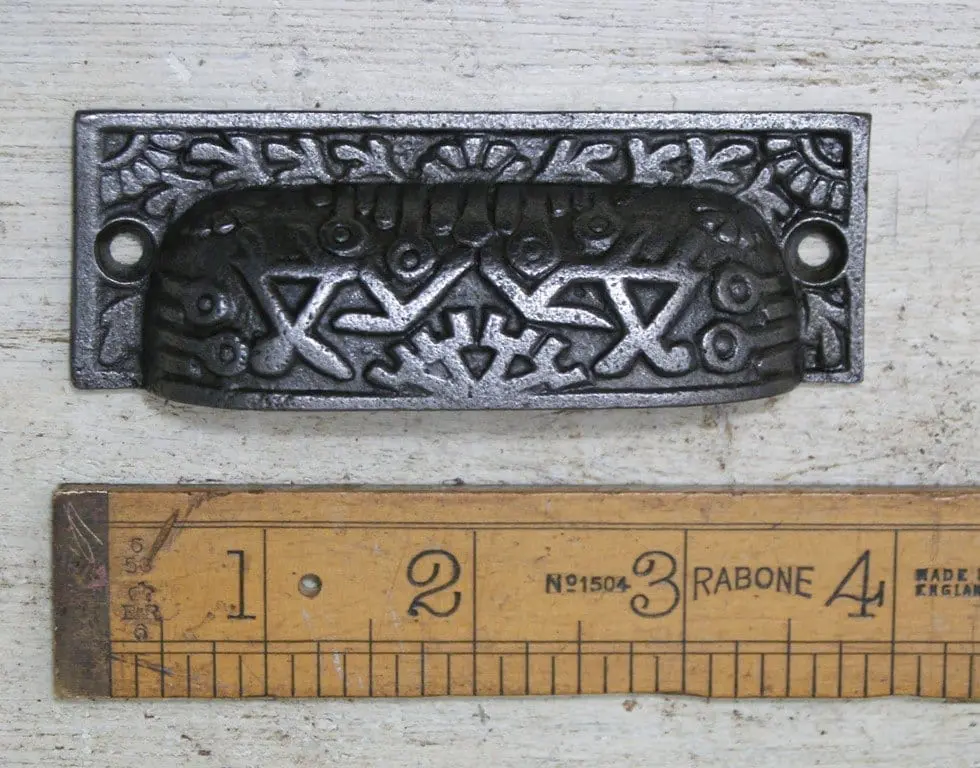 Cast Iron Cup Handle – 96mm Front Fix Drawer Pull