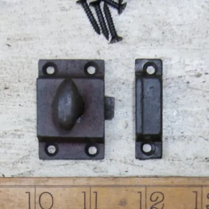 Cupboard Door Catch with Oval Knob – Cast Antique Iron (50mm)