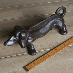 Dachshund Boot Scraper – Cast Iron Dog Design for Outdoor Use