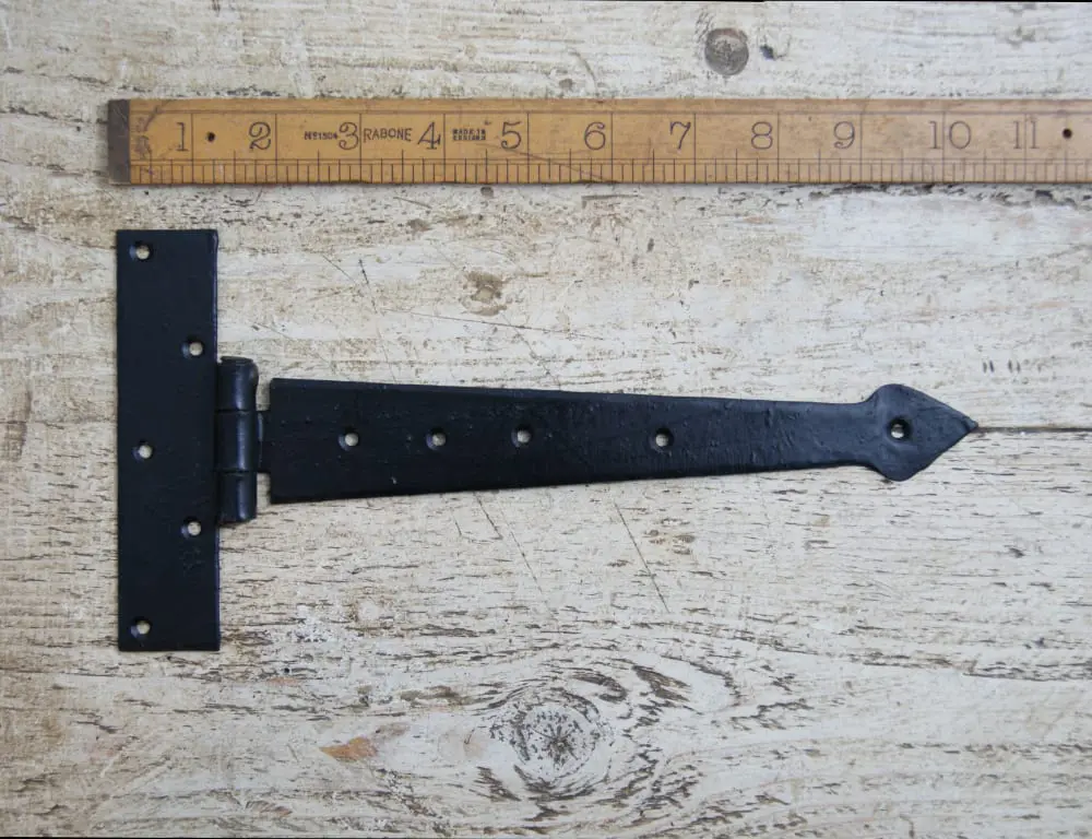 Spearhead Tee Hinge – 10″ Hand-Forged Antique Black Iron