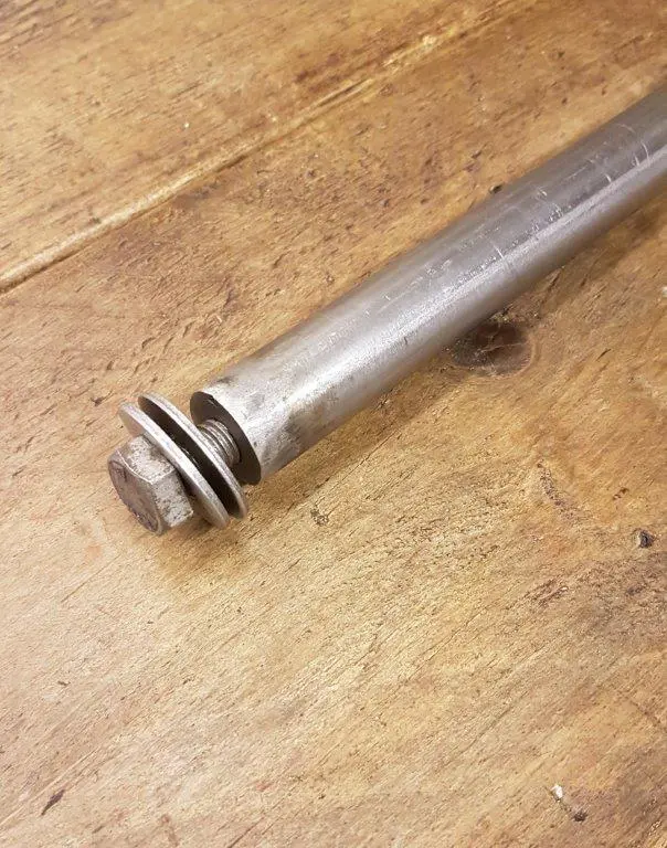 Connecting Rod with Captive Nut – Steel ½″ Thread (800mm or 1350mm)