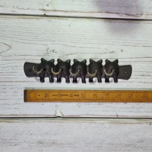 Pig Tails Hook Rail – 5-Hook Antique Cast Iron Wall Rack (225mm)