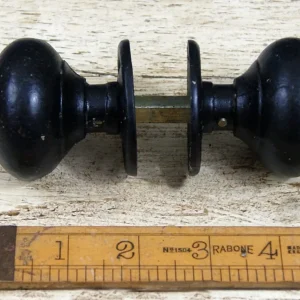 Cottage Door Knob – Round Bun Cast Iron Knob Set (2 Pack, 2.0”)
