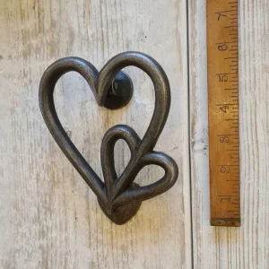 Love Heart Door Knocker – Double Heart Cast Iron Design (160mm x 150mm)